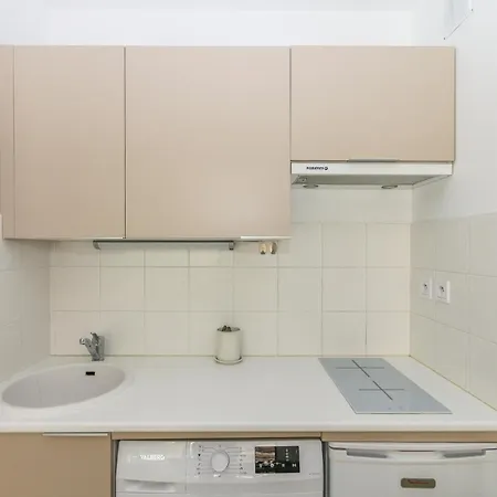 In Les Residences Du Palais Appartement