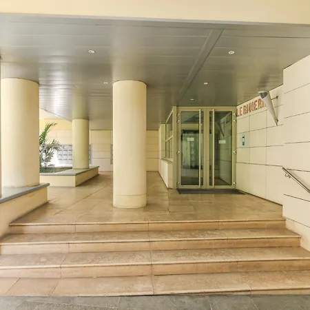 In Les Residences Du Palais