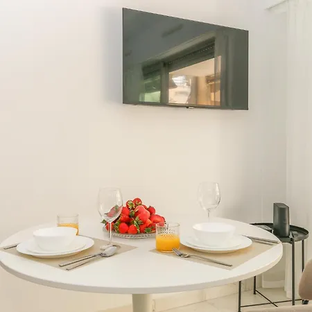 In Les Residences Du Palais Νίκαια